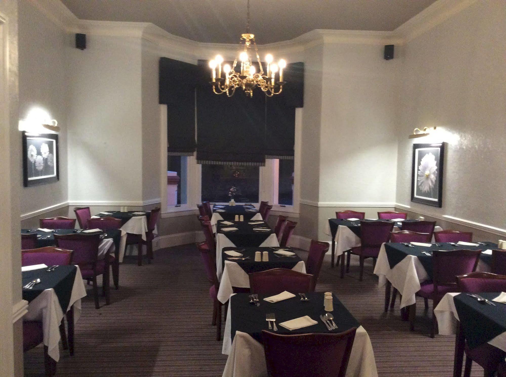 Taychreggan Hotel Dundee Exterior photo